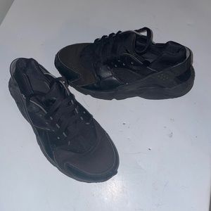 Huarache (by Nike) size 7 women